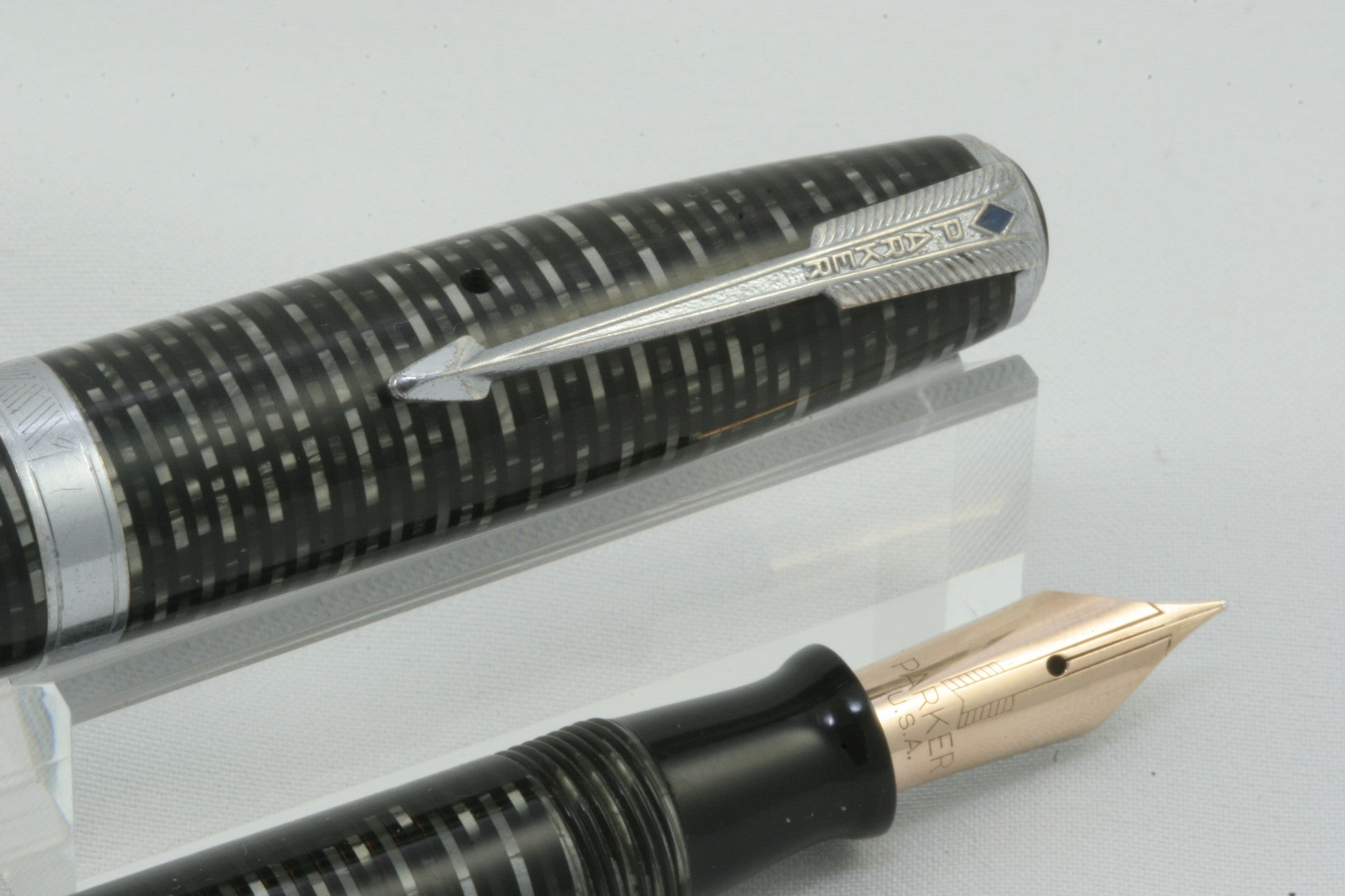 PARKER VACUMATIC ~ SILVER & BLACK STRIPE ~ FULLY CLEANED, RESTORED, WORKING & READY TO WRITE!